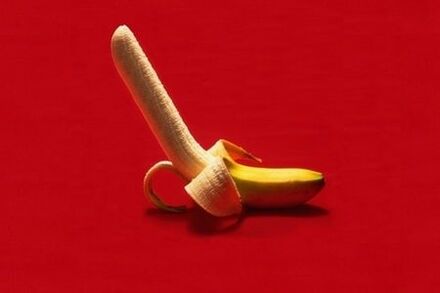 banana simbolizira povečan penis z vadbo